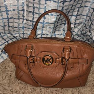 New Michael Kors purse